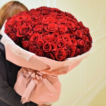 幕張、千葉、千葉みなとや浦安のディズニーリゾートでプロポーズ用に赤バラの花束108本結婚してください
