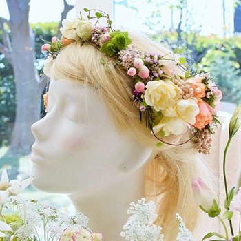 ヘアアクセサリ・花冠、千葉、幕張、浦安エリアの持込み｜幕張の花屋よりお届け