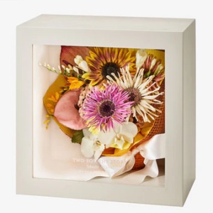 ドライフラワーで残すブーケ：立体ピンク